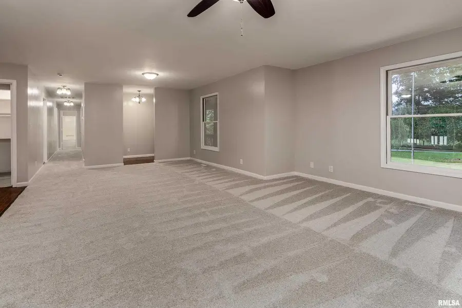 17937 Caplinger Pond Road, Marion, IL 62959 - Image #2