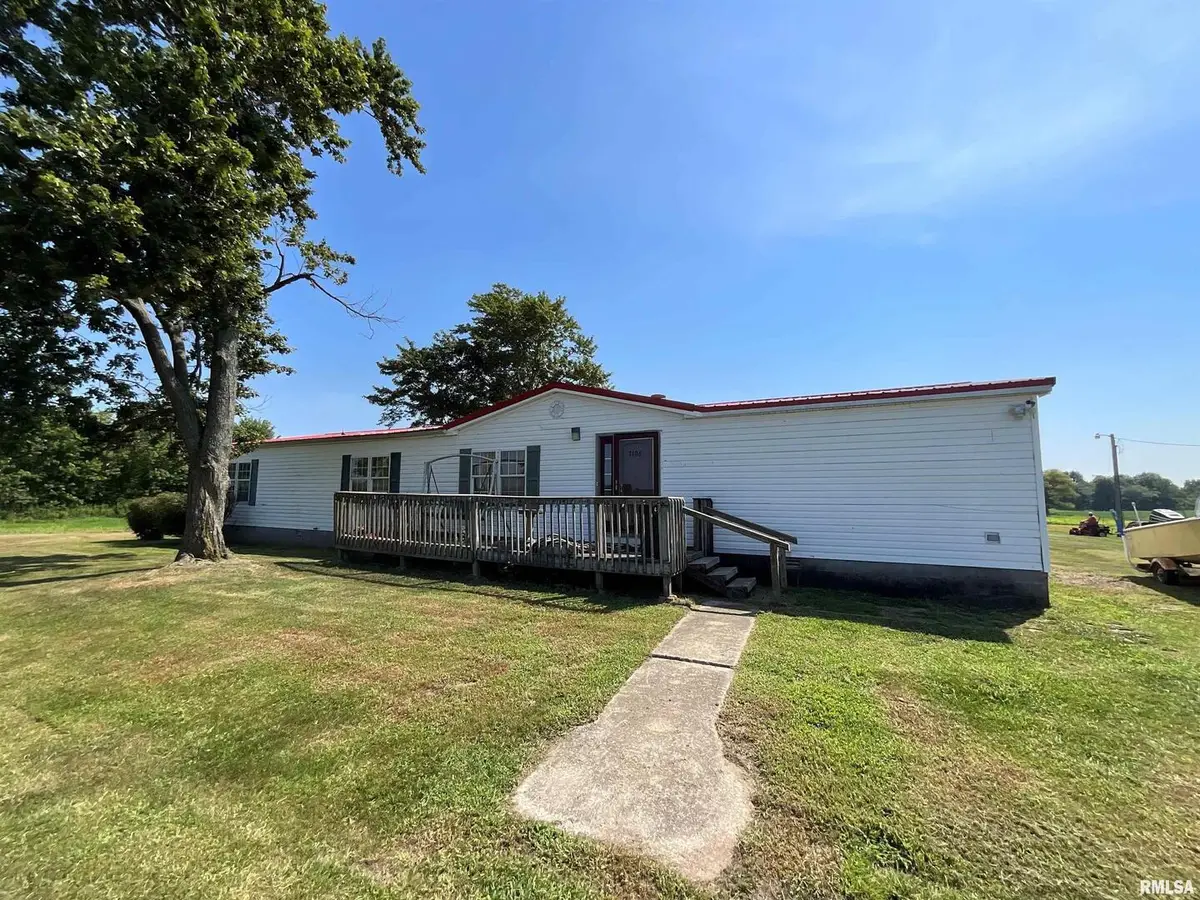 7106 Krutsinger Road, Kinmundy, IL 62854 - Image #1