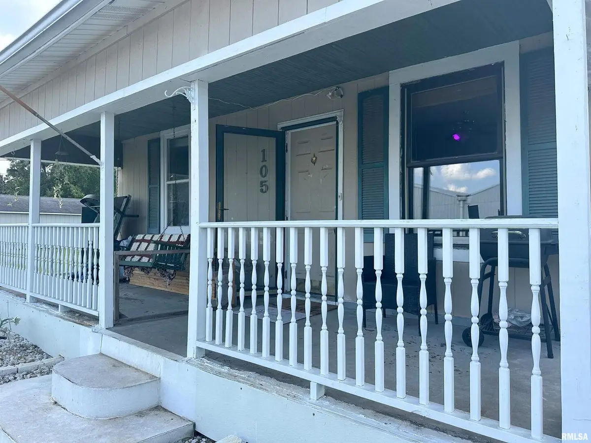 105 S 27th Street, Herrin, IL 62948 - #1