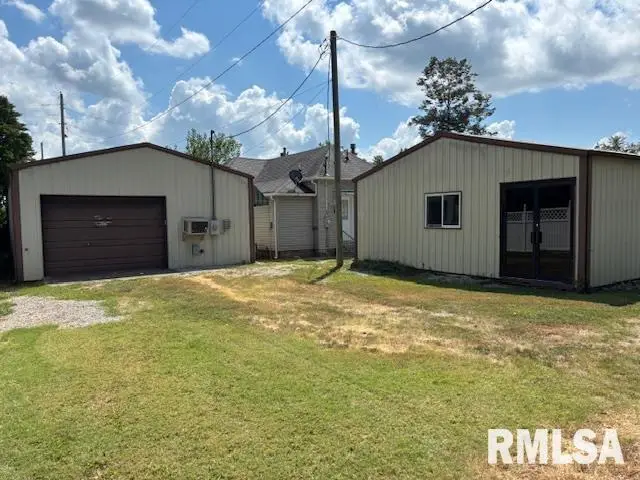 1621 N Park Avenue, Herrin, IL 62948 - #3