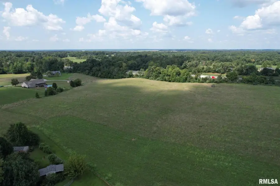 000 Southpoint Lane, West Frankfort, IL 62896 - Image #3