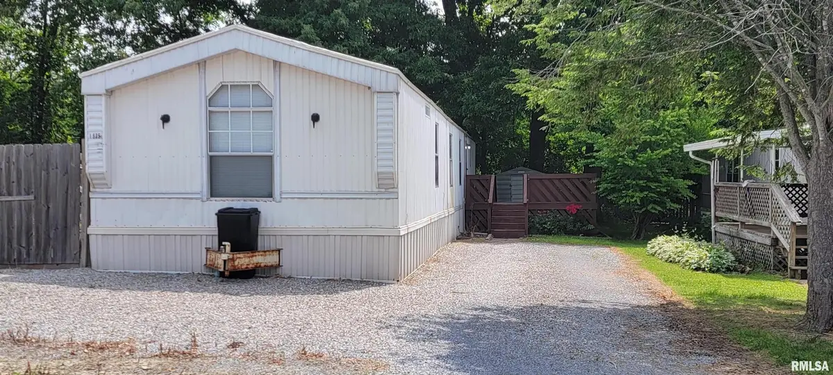 1535 Maureen Avenue Drive, Marion, IL 62959 - Image #1