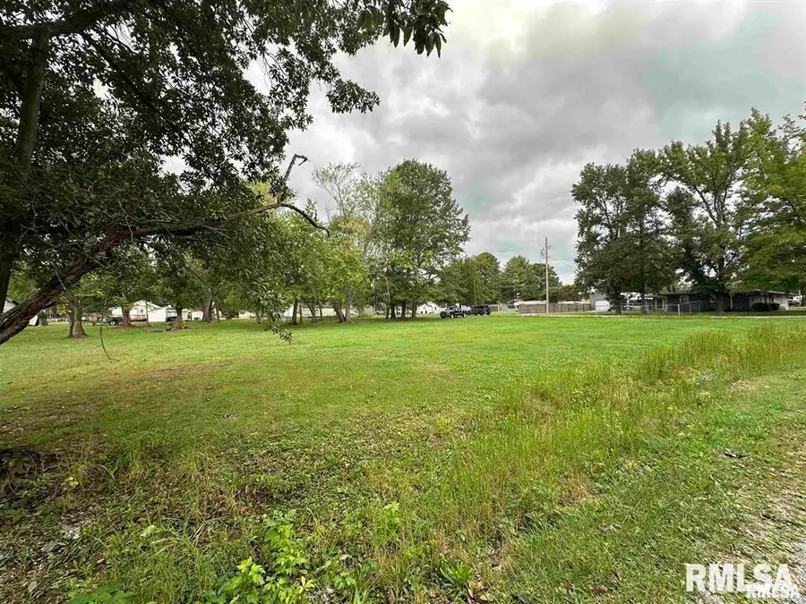 000 Sunny Slope Street, West Frankfort, IL 62896 - Image #3