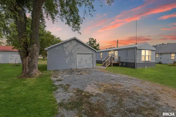 5219 Us Hwy 50 Avenue, Salem, IL 62881