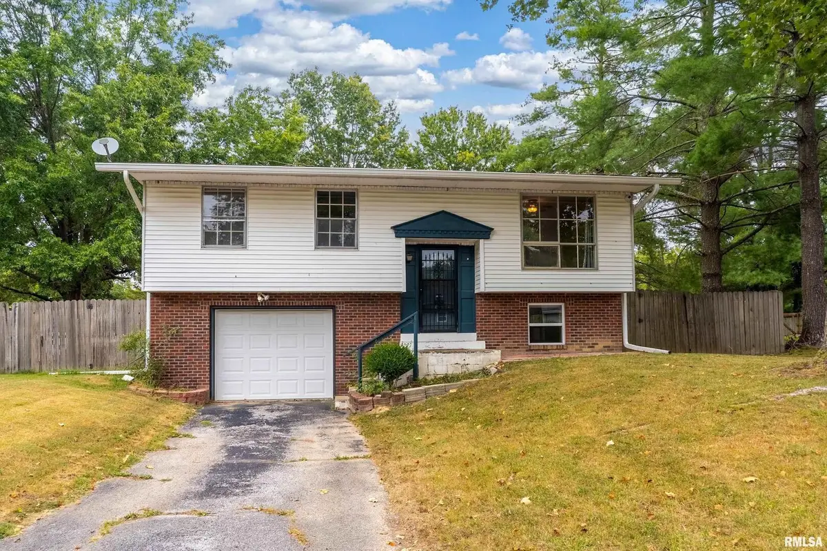 309 S Plover Drive, Carbondale, IL 62901 - #1