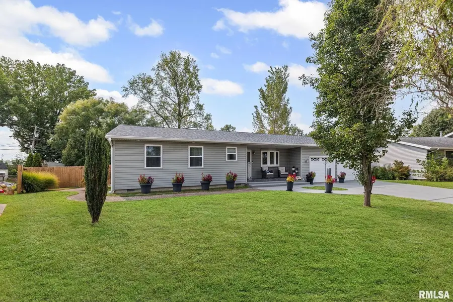 521 Marquis Avenue, Centralia, IL 62801 - #2