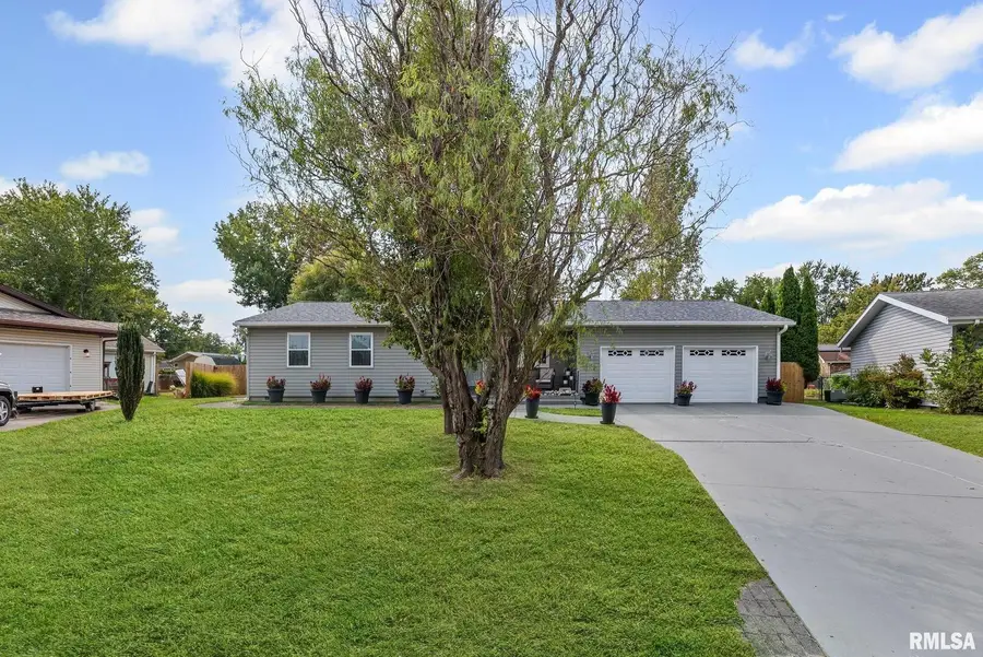 521 Marquis Avenue, Centralia, IL 62801 - #3