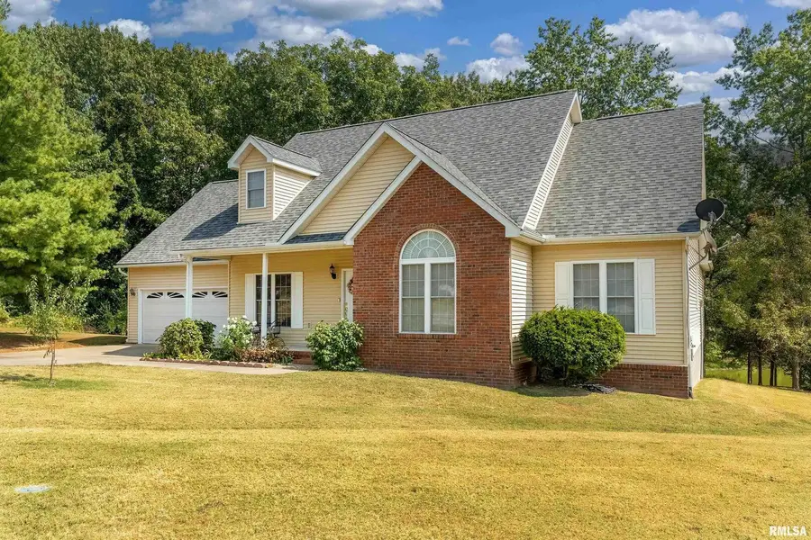 145 Oakview Road, Carbondale, IL 62901 - #2