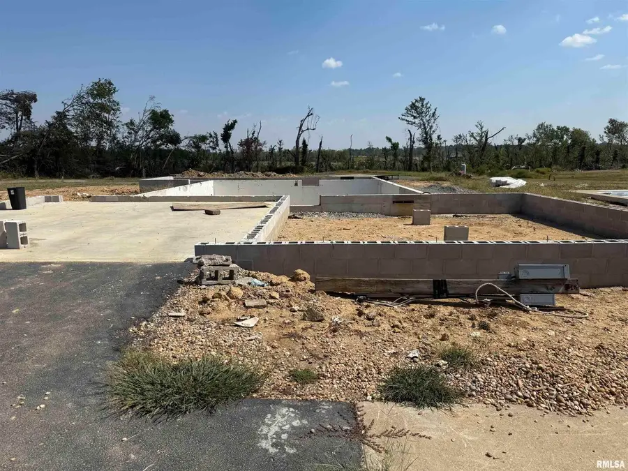 12901 Leslie Court, Marion, IL 62959 - Image #3