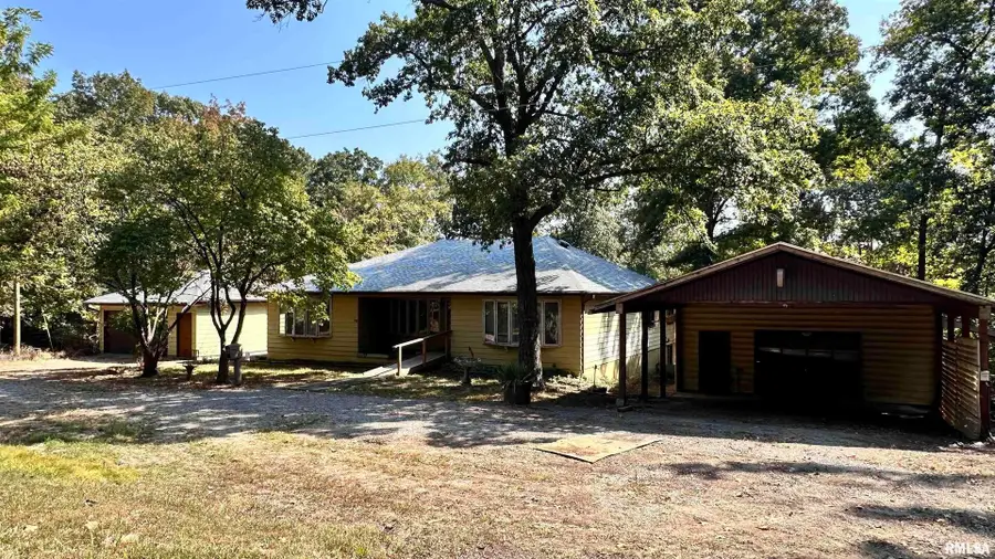 135 Tatia Drive, Lake No 1, IL 62896 - Image #3