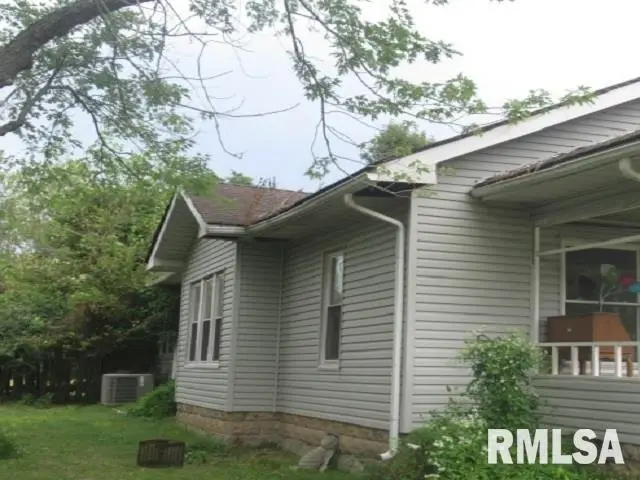 310 Blossom Street, Carterville, IL 62918 - Image #3