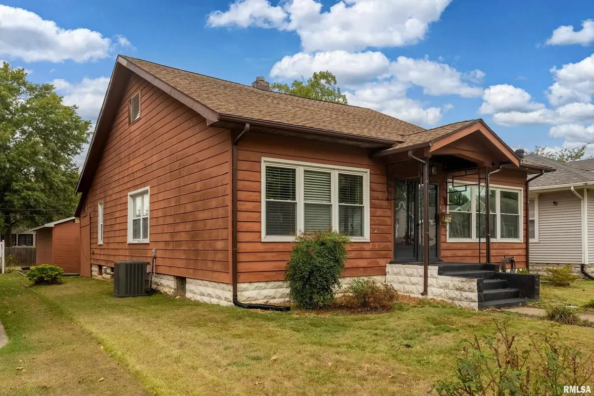 2120 Logan Street, Murphysboro, IL 62966 - Image #1