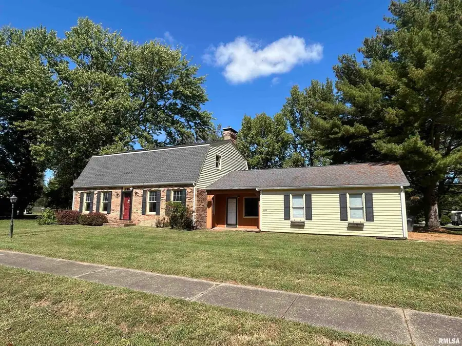 3000 W Kent Street, Carbondale, IL 62901 - #2