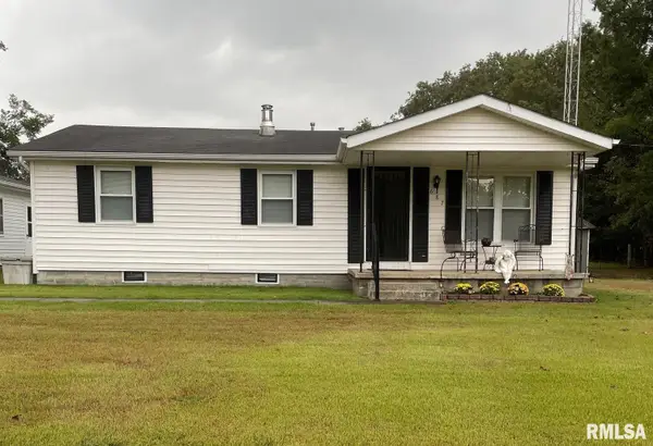 687 5th Street, Omaha, IL 62871