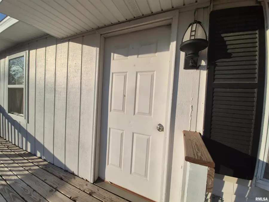 802 Dillard St Street, Eldorado, IL 62930 - Image #3