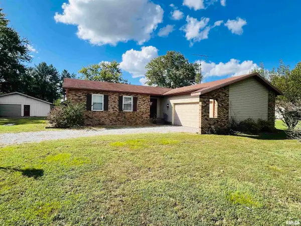 295 Country Acres Road, Eldorado, IL 62930-3461