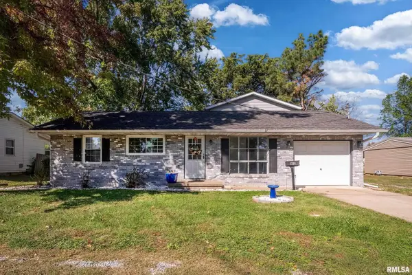 1206 W Goodall Street, Marion, IL 62959