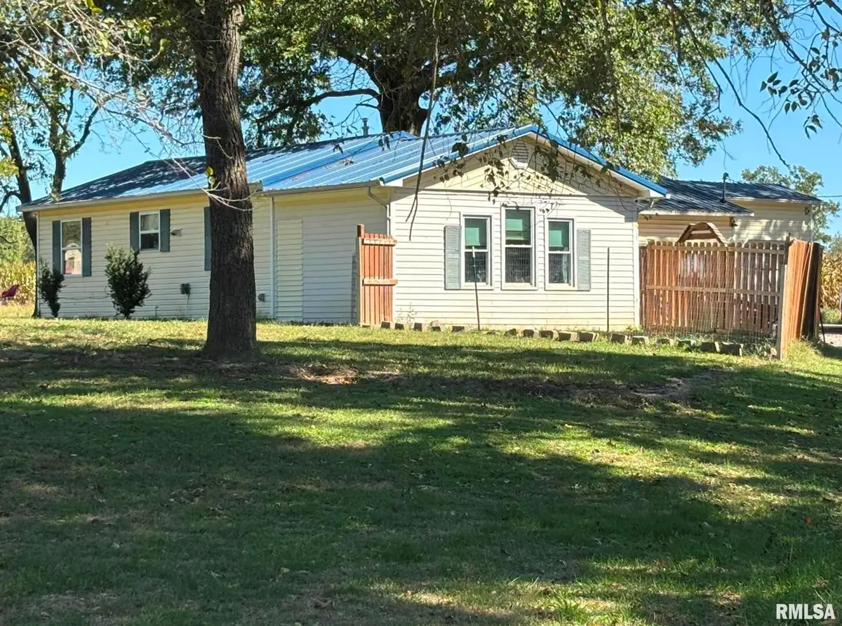 3152 Hotze Road, Salem, IL 62881 - Image #1