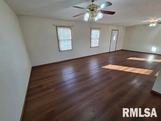 14013 N Tolle Lane, Mount Vernon, IL 62864 - Image #2