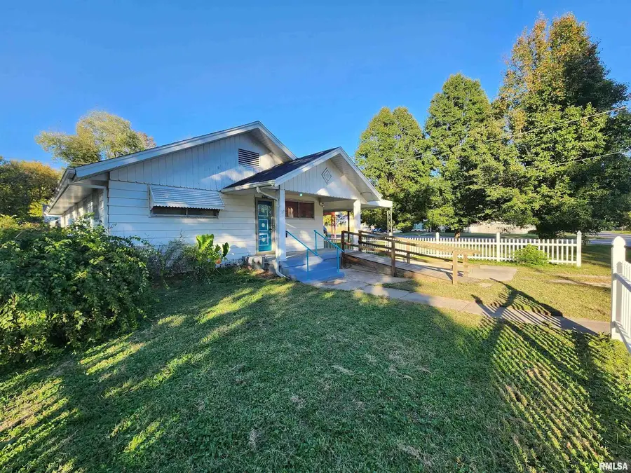 2308 Alexander Street, Murphysboro, IL 62966 - #2