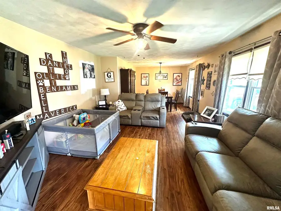 1340 E 6th Street, Centralia, IL 62801 - #2