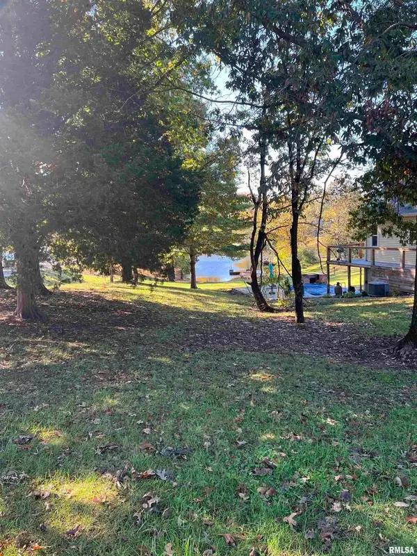 000 Egypt Shores Road, Creal Springs, IL 62922