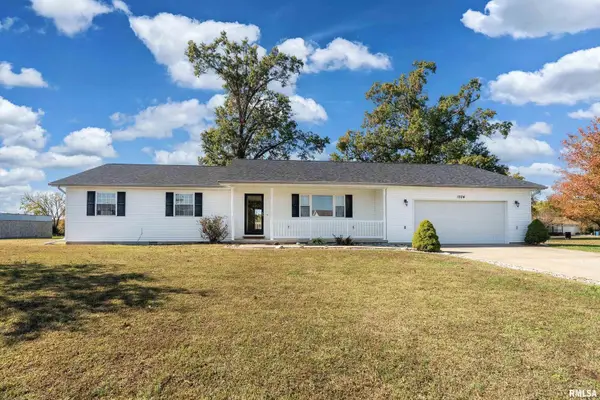 1304 Hazel Street, Johnston City, IL 62951