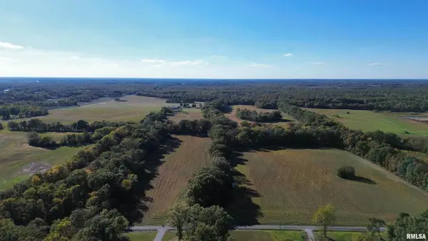 6375 S Forest Church Road, Benton, IL 62812