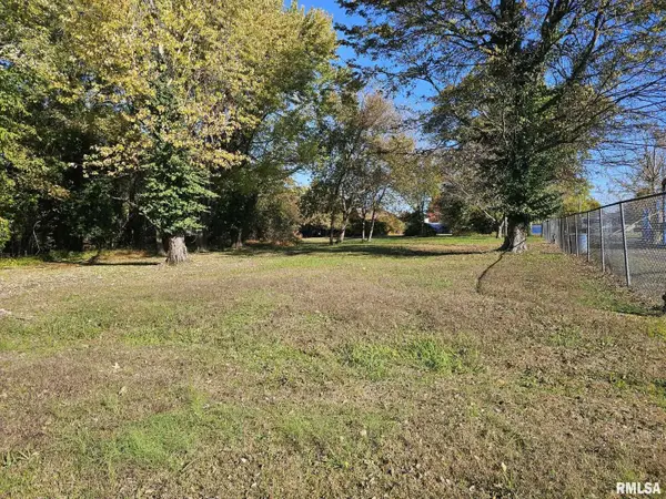 509 W 7th Street, Metropolis, IL 62960