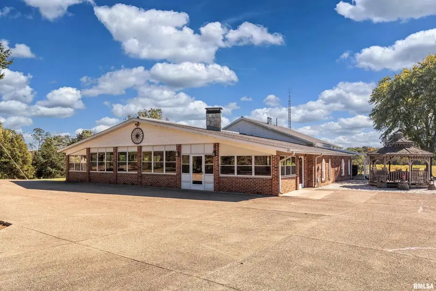 6694 Shamrock Road, Tamaroa, IL 62888 - Image #3