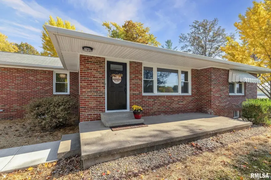 503 Airport Road, Centralia, IL 62801-6583 - #2