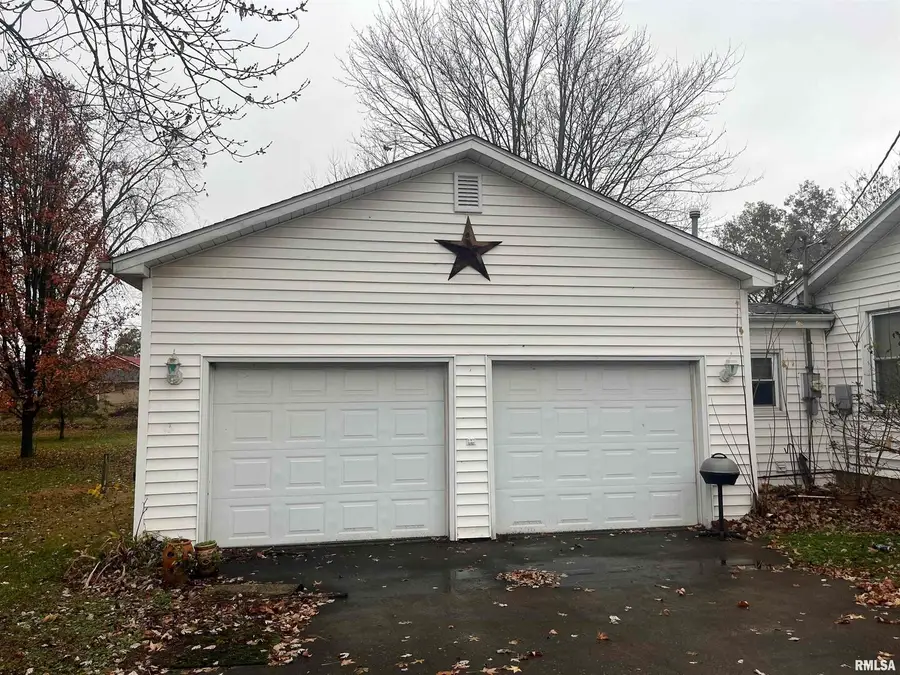 1006 N Garfield Street, Marion, IL 62959 - Image #2