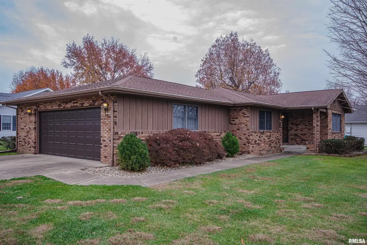 3528 Oxford Avenue, Mount Vernon, IL 62864 - #1