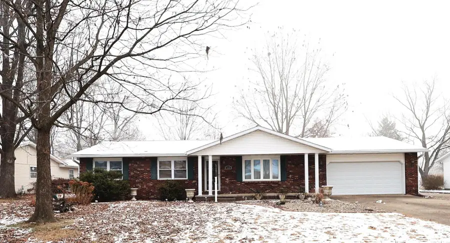 334 Northwood Lane, Salem, IL 62881 - Image #3