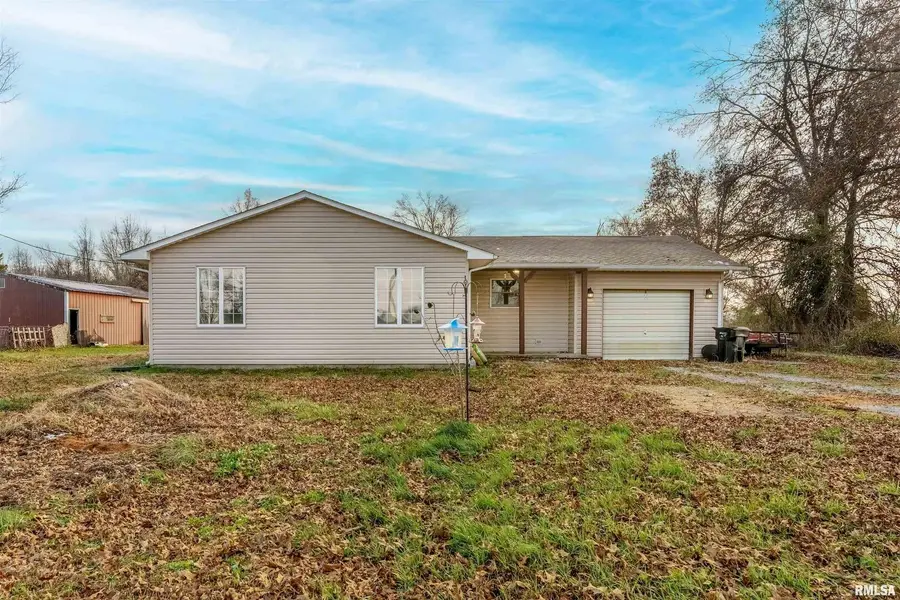 18662 Liberty School Road, Thompsonville, IL 62890 - Image #2