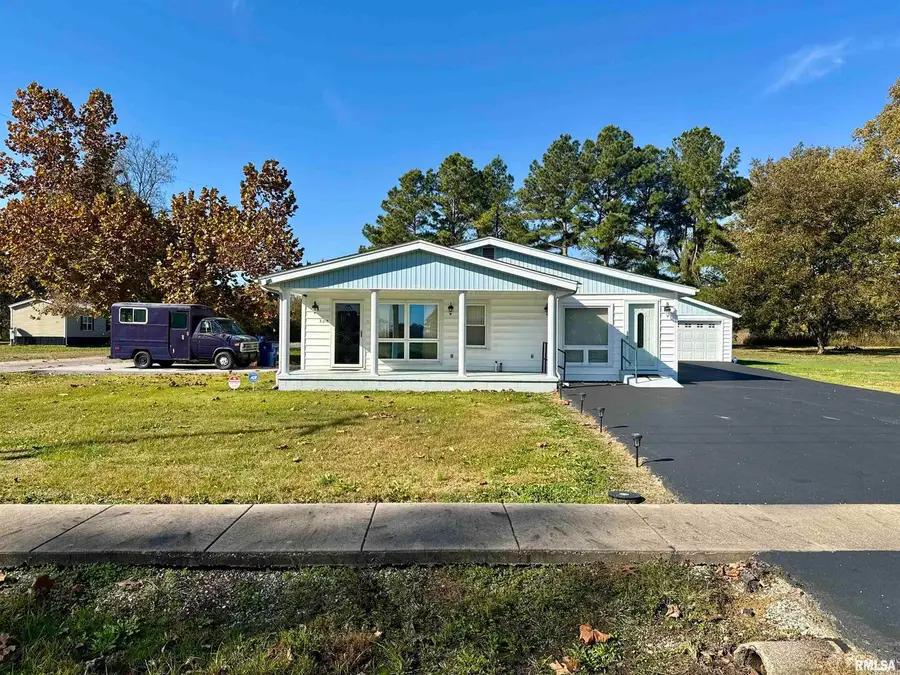 305 Railroad Street, Tamms, IL 62988 - Image #2