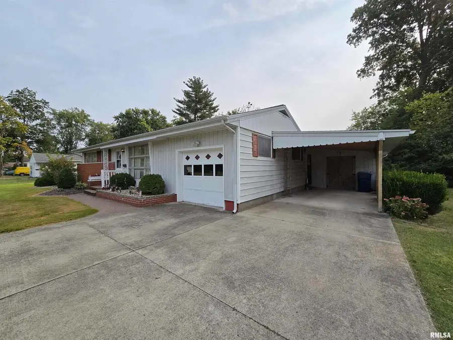 10 Park Lane, Centralia, IL 62801 - Image #3