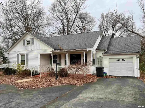 1508 E Walnut Street, Carbondale, IL 62902