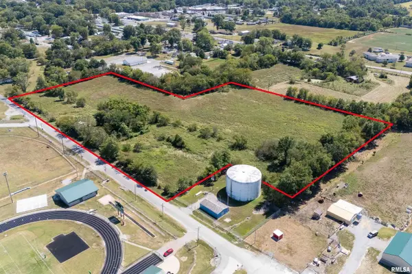 000 W Main Street, Mcleansboro, IL 62859