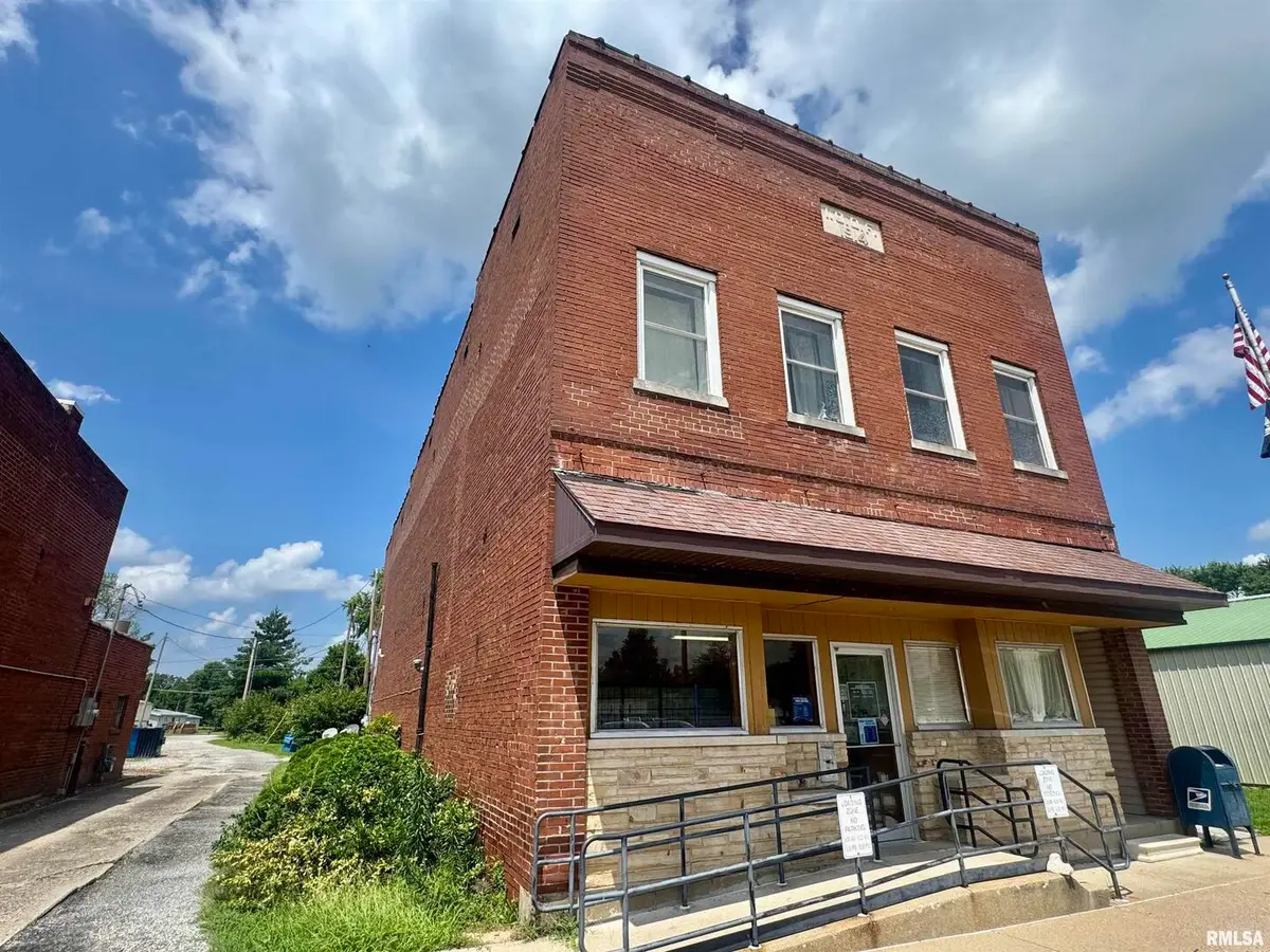 606 N Main Street, Woodlawn, IL 62898 - #1