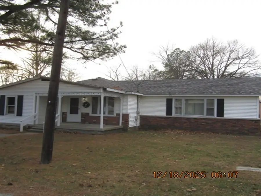 903 S Odle Street, West Frankfort, IL 62896 - Image #2