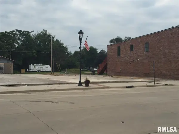 118 N Prospect Street, Cambridge, IL 61238