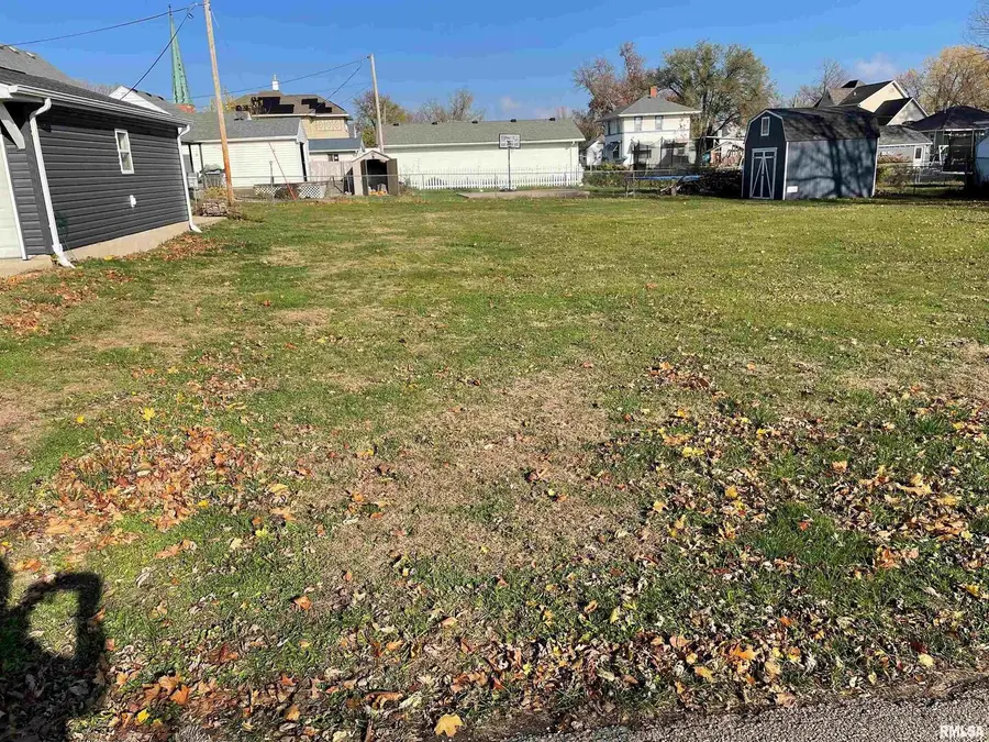 00 E 3rd Street, Dewitt, IA 52742 - Image #3