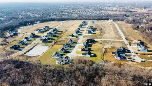 358 Madison Drive, Riverdale, IA 52722