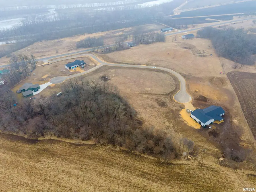 4037 Eden Court, Camanche, IA 52730 - Image #2