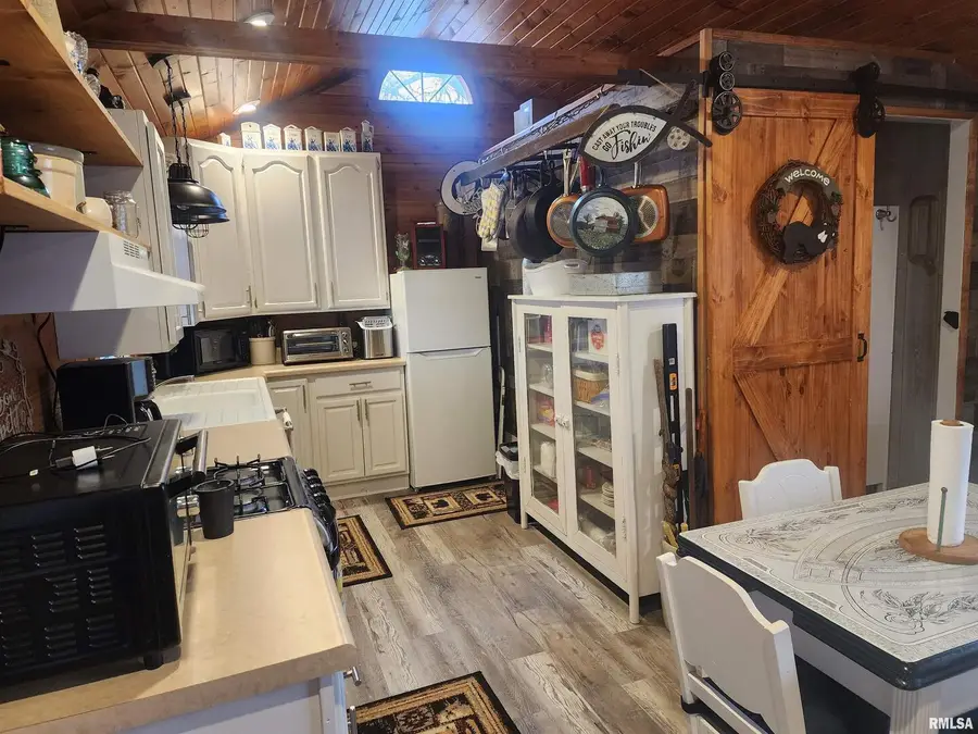 10 Womack Road, Galatia, IL 62935 - #2