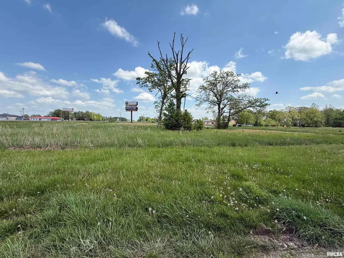 001 Clark Street, Carterville, IL 62918 - Image #1