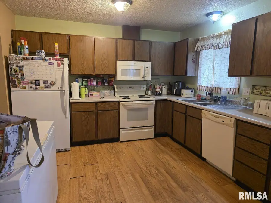 470 Alvord Street, Hamilton, IL 62341 - Image #2