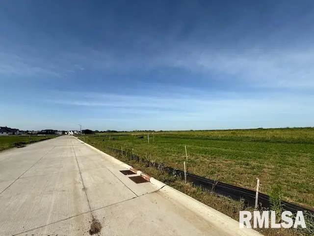 6820 Meghan Avenue, Bettendorf, IA 52722 - Image #1