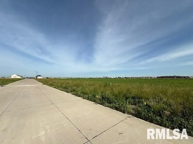 6758 Meghan Avenue, Bettendorf, IA 52722 - Image #1